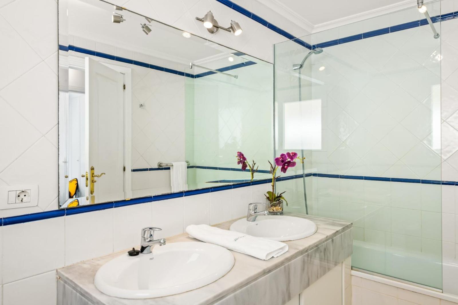 Bahia Blue - La Caleta Apartment Costa Adeje  Exterior photo